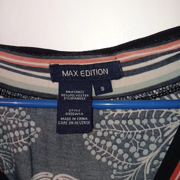 Max Edition Black & Cream Deep V-Neck Summer Dress - Picture 2 of 13